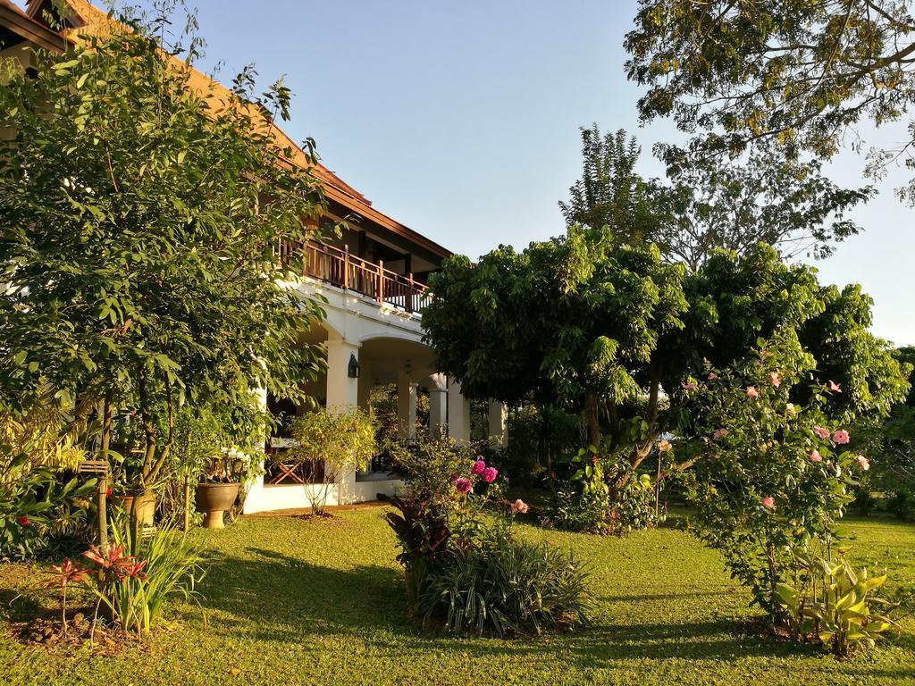 Villa Albizia, Chiang Mai Doi Saket Exterior photo